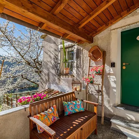 Tipica Casa Antica Ligure - Ca' Del Ciliegio
