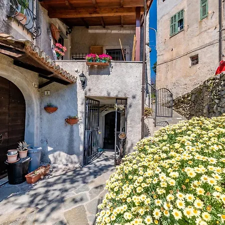 Tipica Casa Antica Ligure - Ca' Del Ciliegio * Calice Ligure