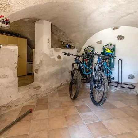 Tipica Casa Antica Ligure - Ca' Del Ciliegio *