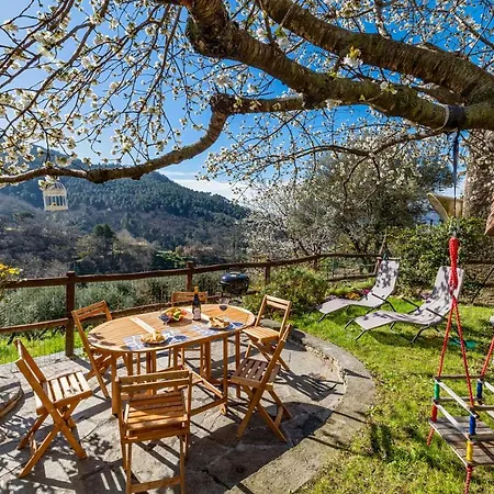Semesterbostad Tipica Casa Antica Ligure - Ca' Del Ciliegio