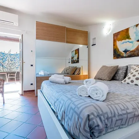 Tipica Casa Antica Ligure - Ca' Del Ciliegio بيت للعطل Calice Ligure