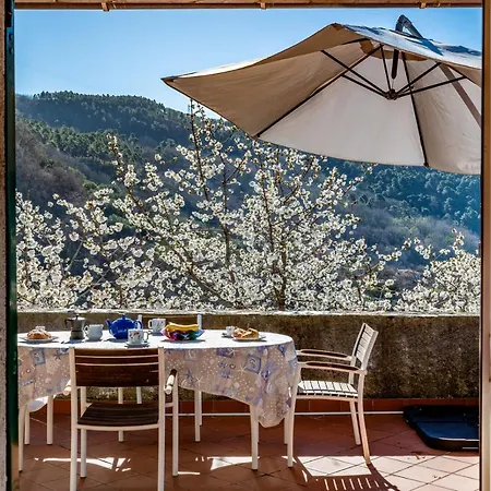 Holiday home Tipica Casa Antica Ligure - Ca' Del Ciliegio *