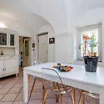 Vakantiehuis Tipica Casa Antica Ligure - Ca' Del Ciliegio *